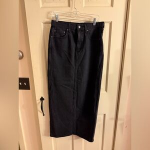 Denim Forum Dark denim skirt